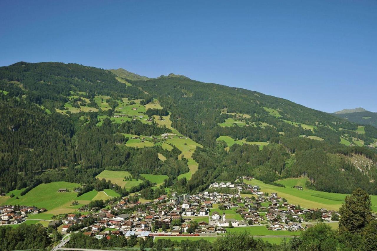 Apart M Aschau Im Zillertal Екстериор снимка